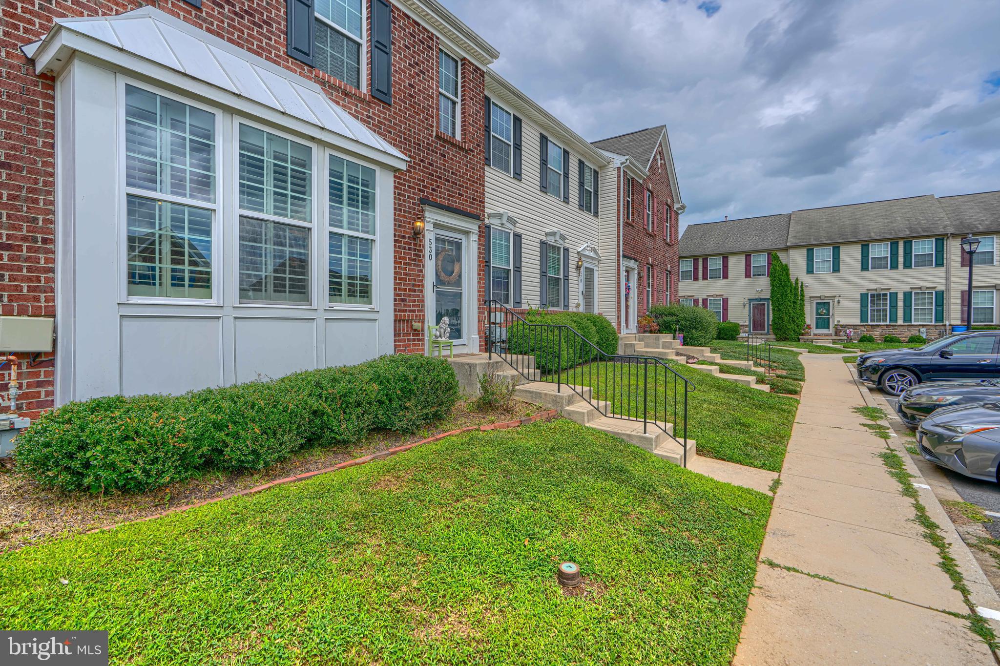 530 LOTHIAN WAY