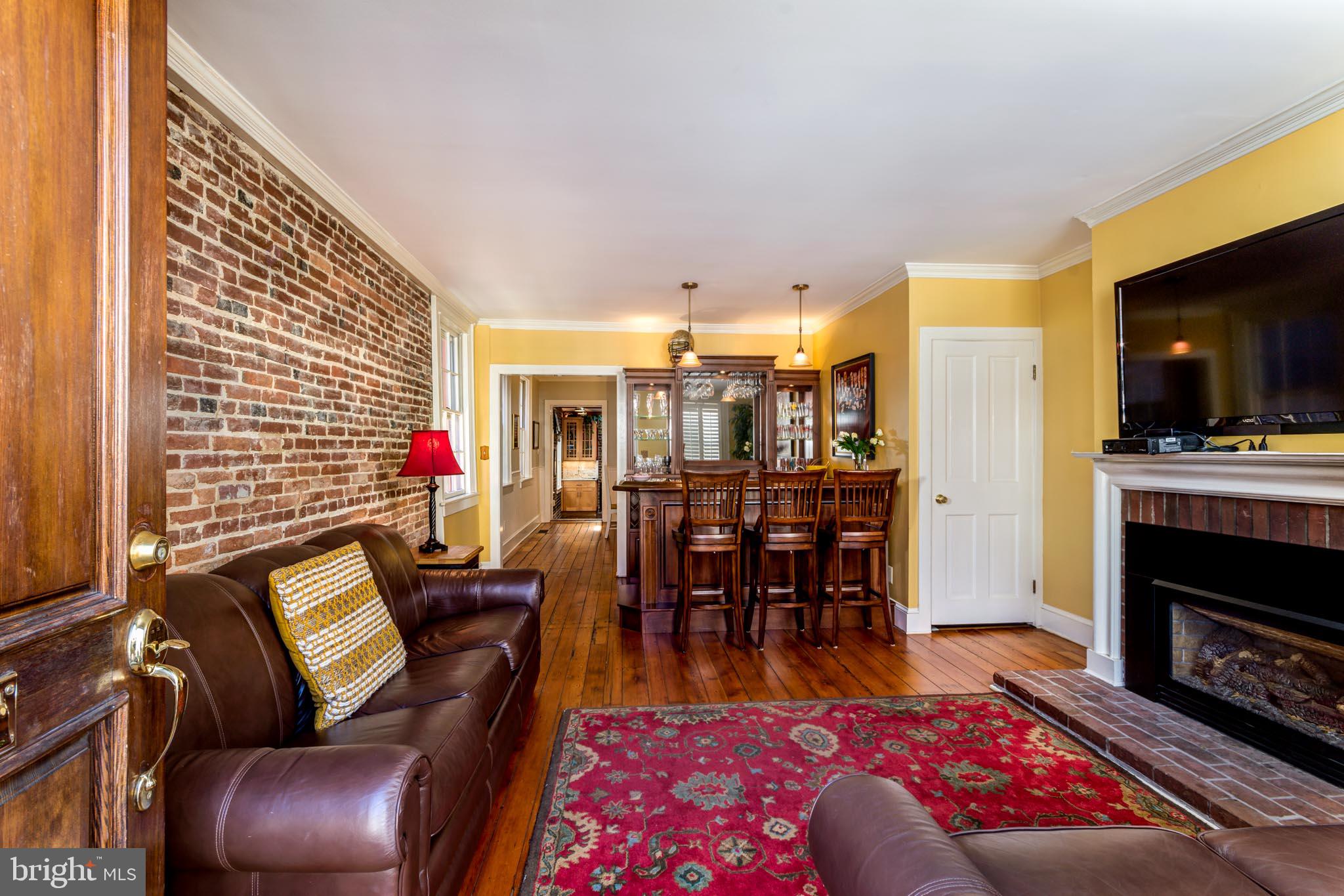 HISTORIC DISTRICT - Residential