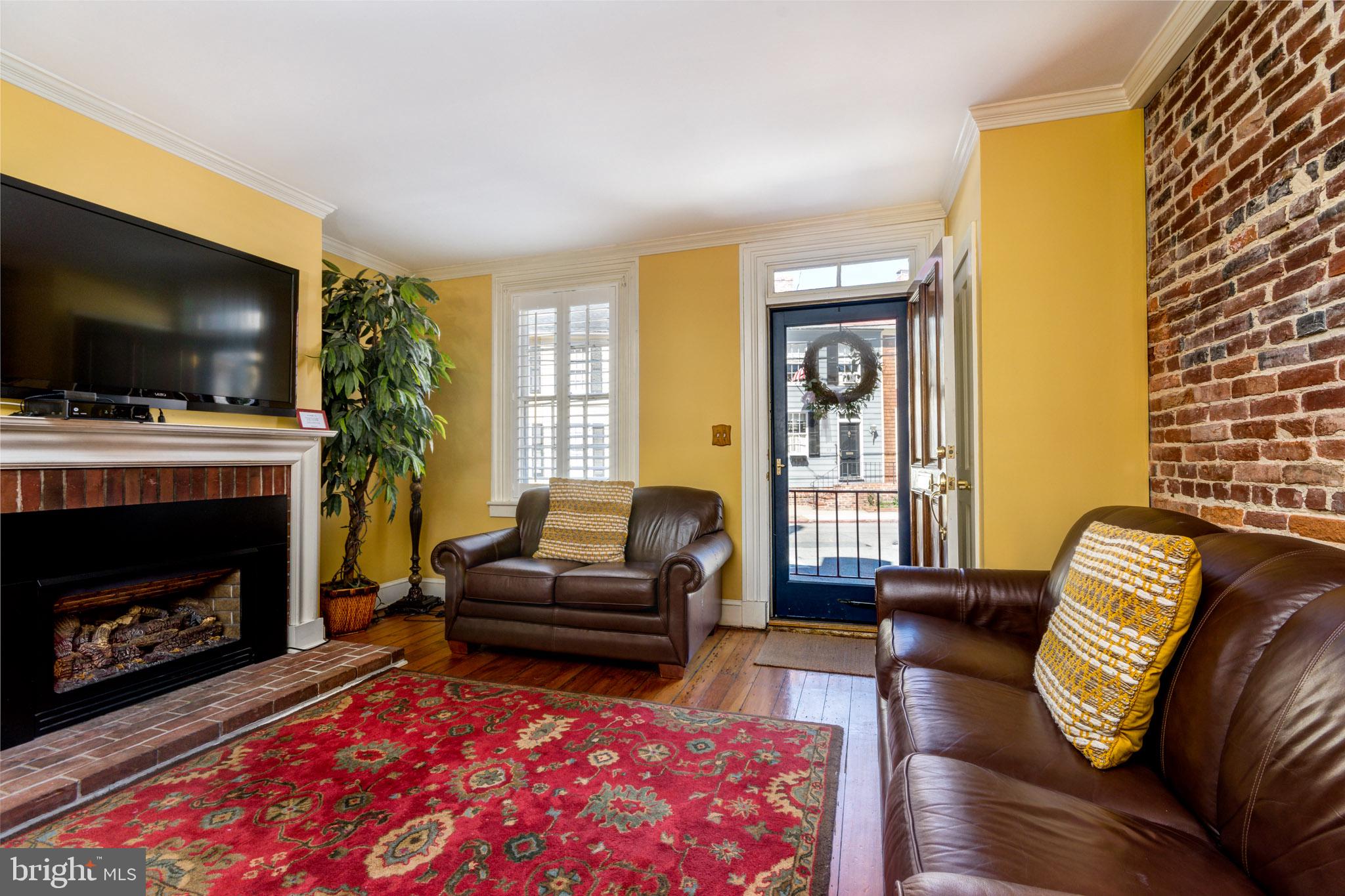 HISTORIC DISTRICT - Residential