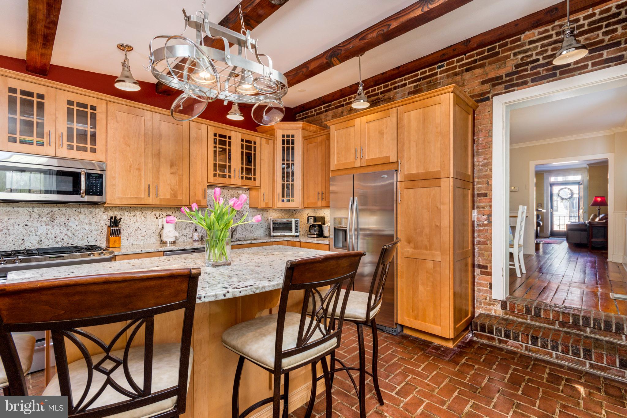 HISTORIC DISTRICT - Residential