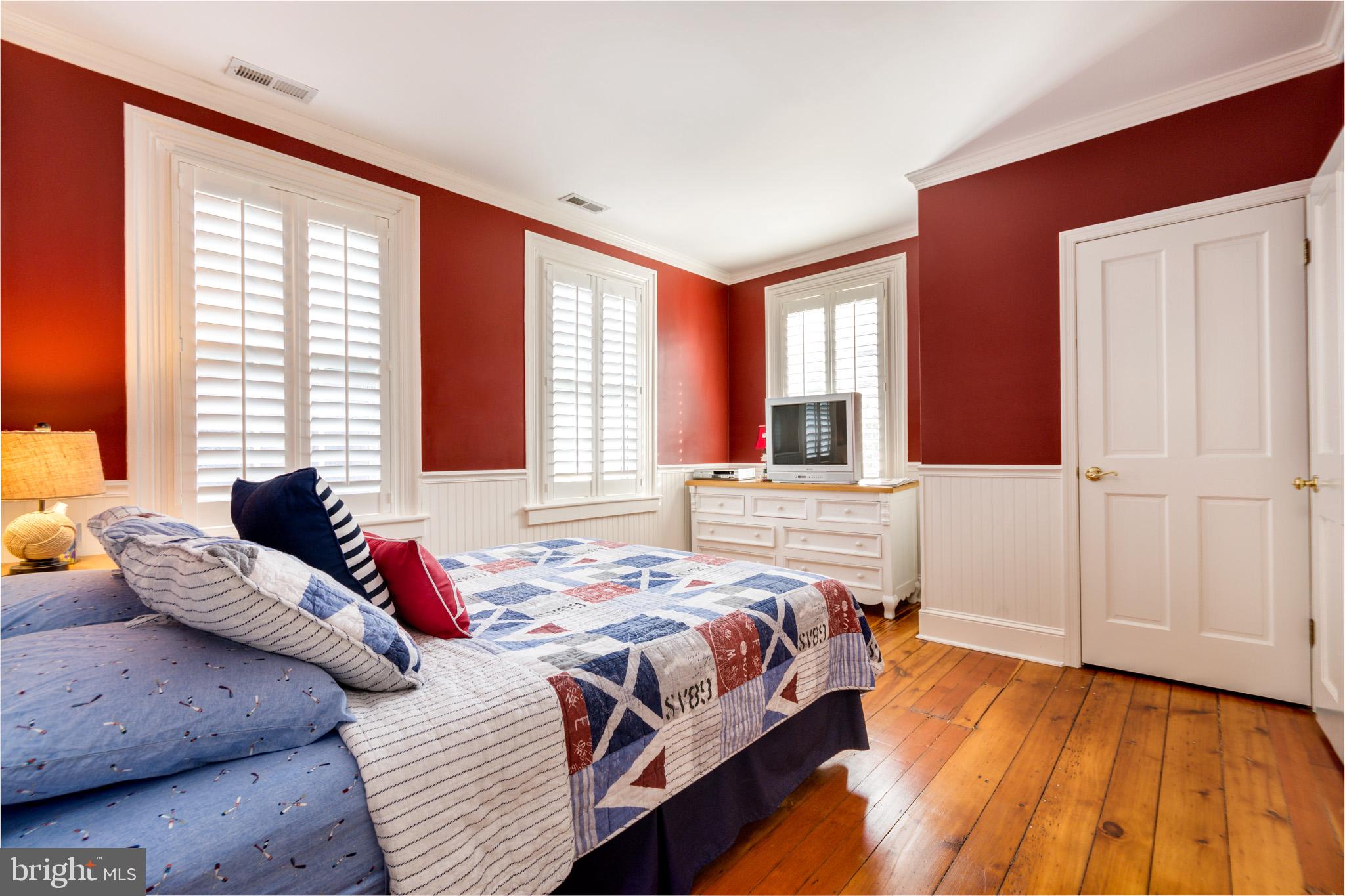 HISTORIC DISTRICT - Residential