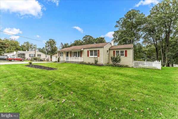 1106 W KINGS HWY, COATESVILLE, PA 19320 - Image 1be1dafcb6f5e149bd274e908f32ef3f/904117721