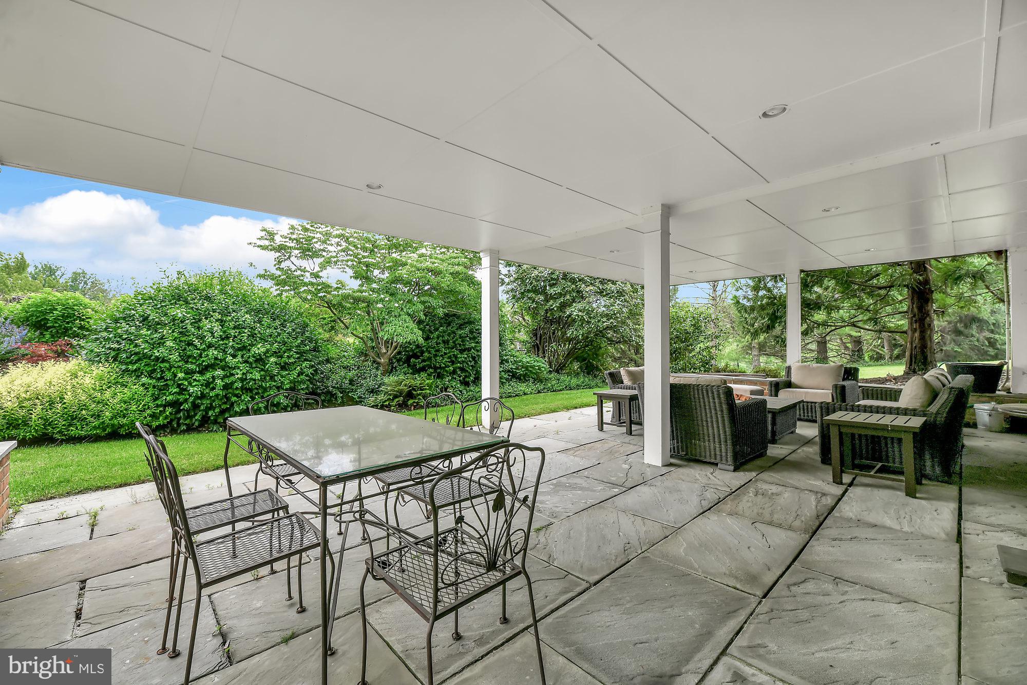 LUTHERVILLE - Residential