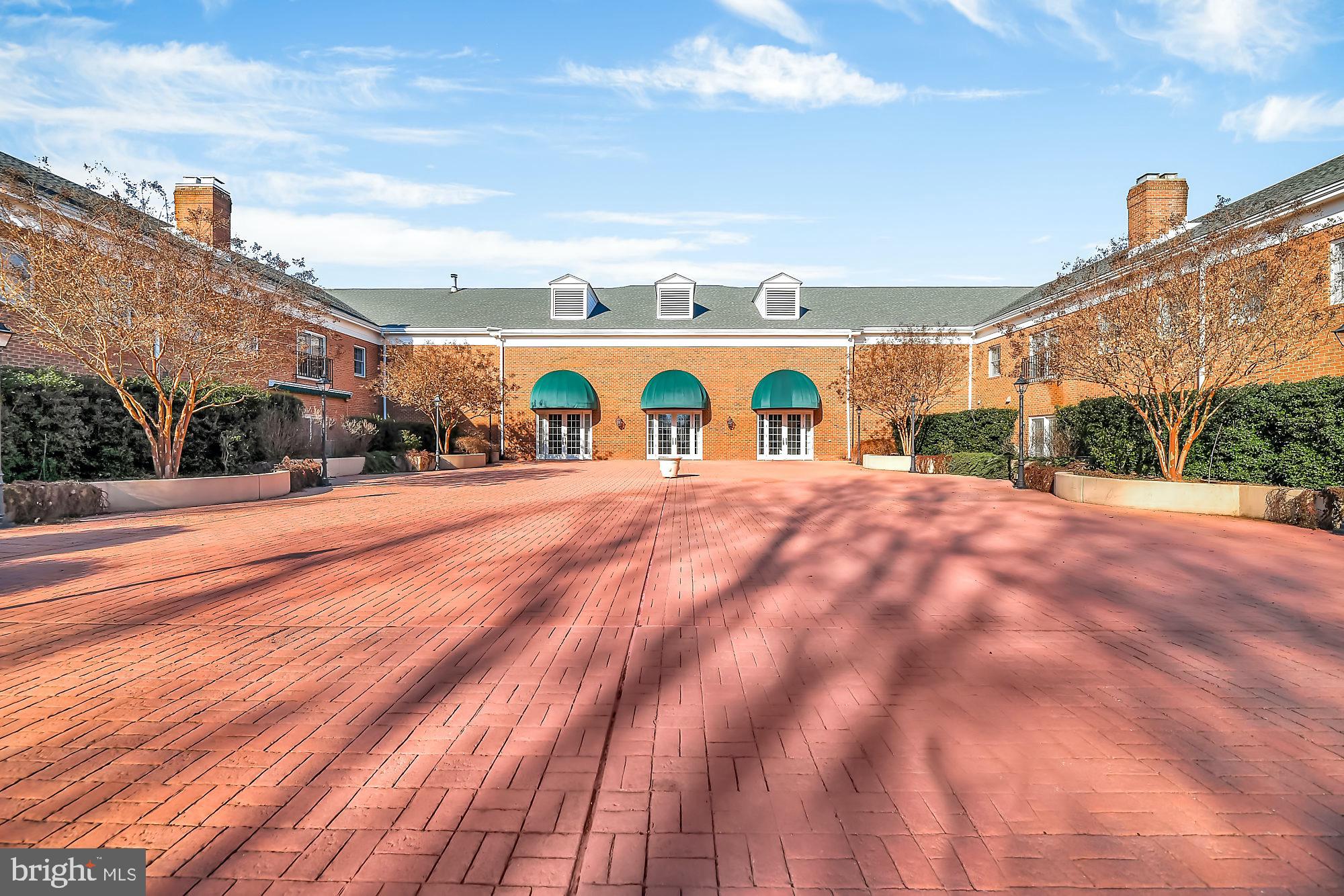 LUTHERVILLE - Residential