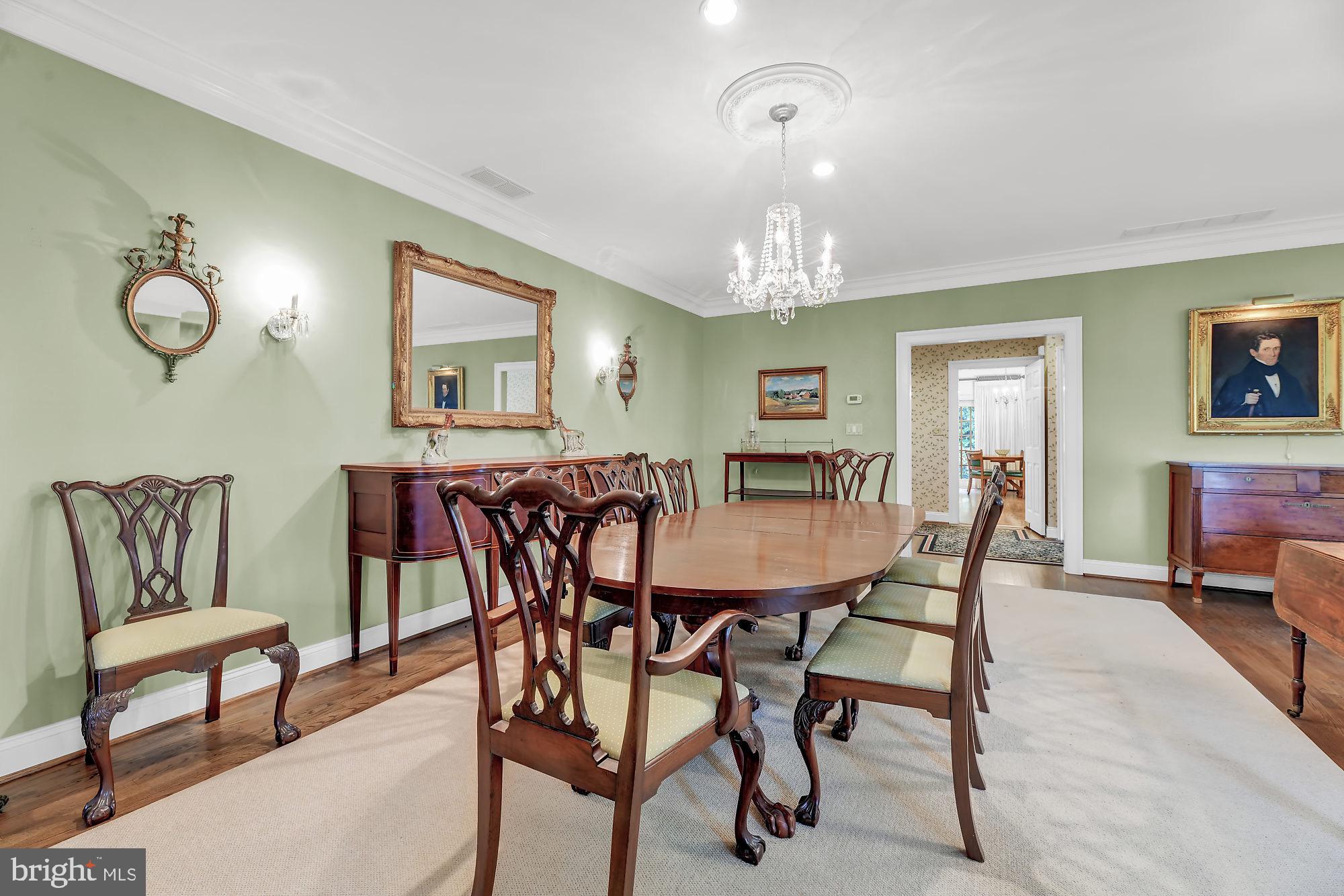 LUTHERVILLE - Residential