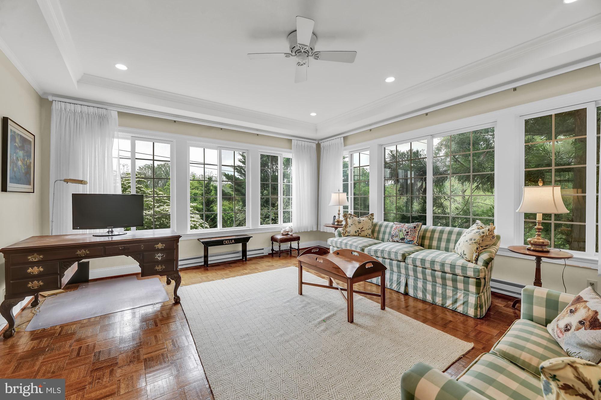 LUTHERVILLE - Residential