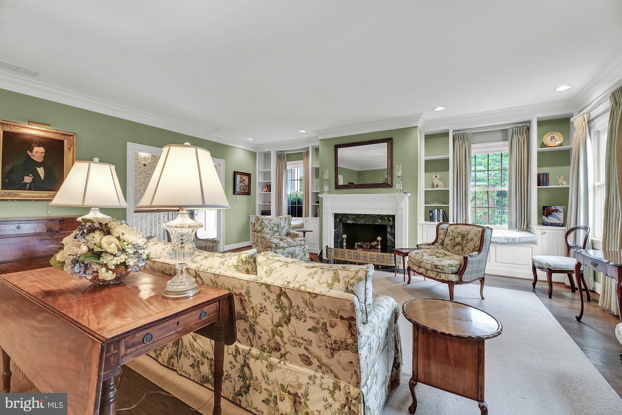 LUTHERVILLE - Residential