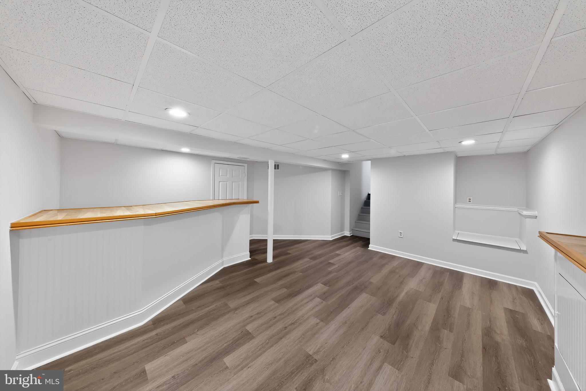 COUNTRY CREEK - Residential