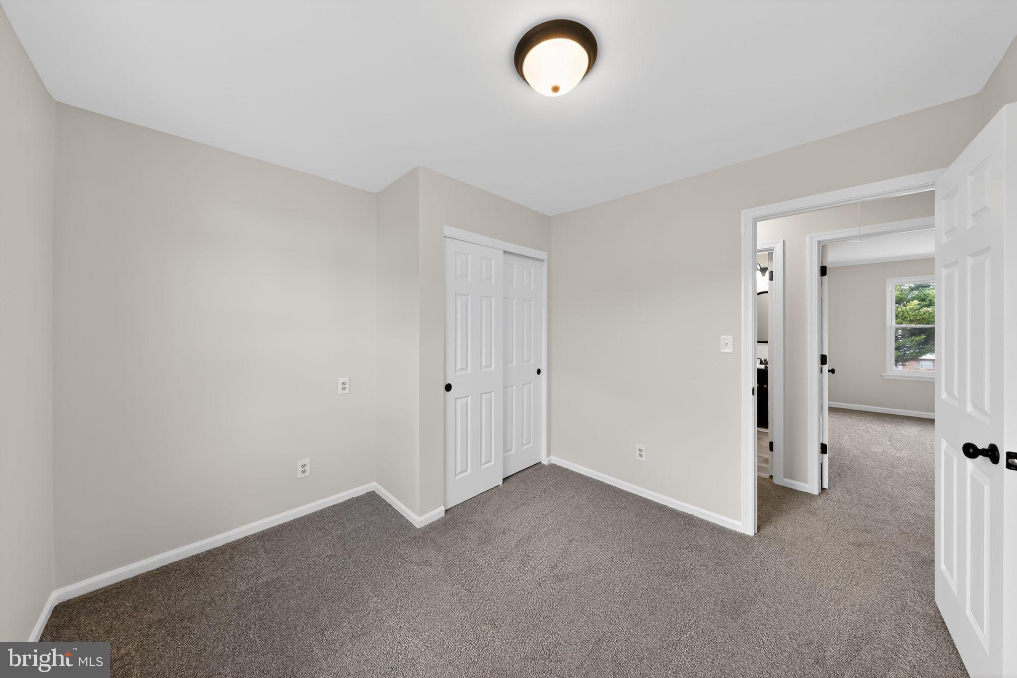 COUNTRY CREEK - Residential