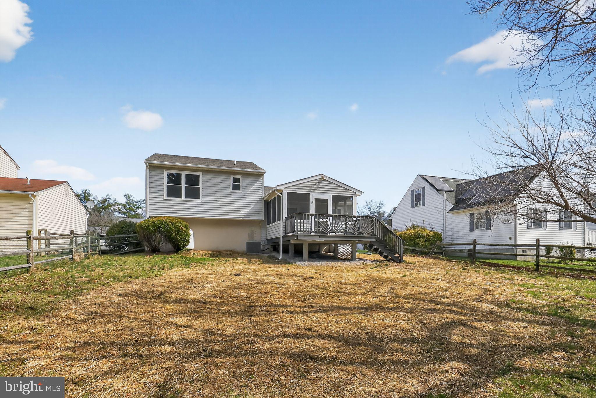 COUNTRY CREEK - Residential