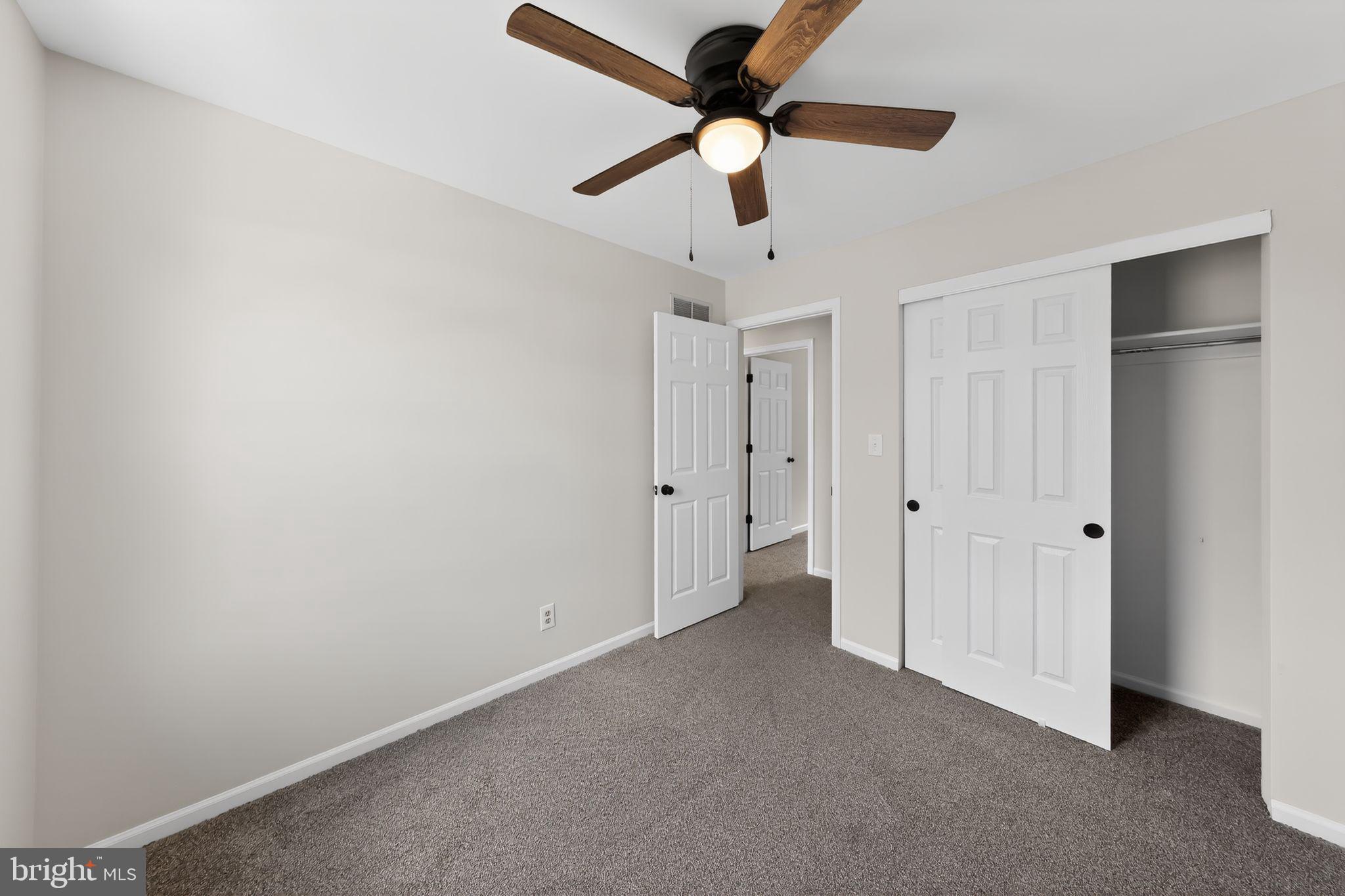 COUNTRY CREEK - Residential