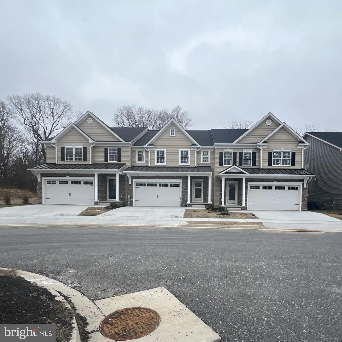 1712 BOTANICAL COURT 22