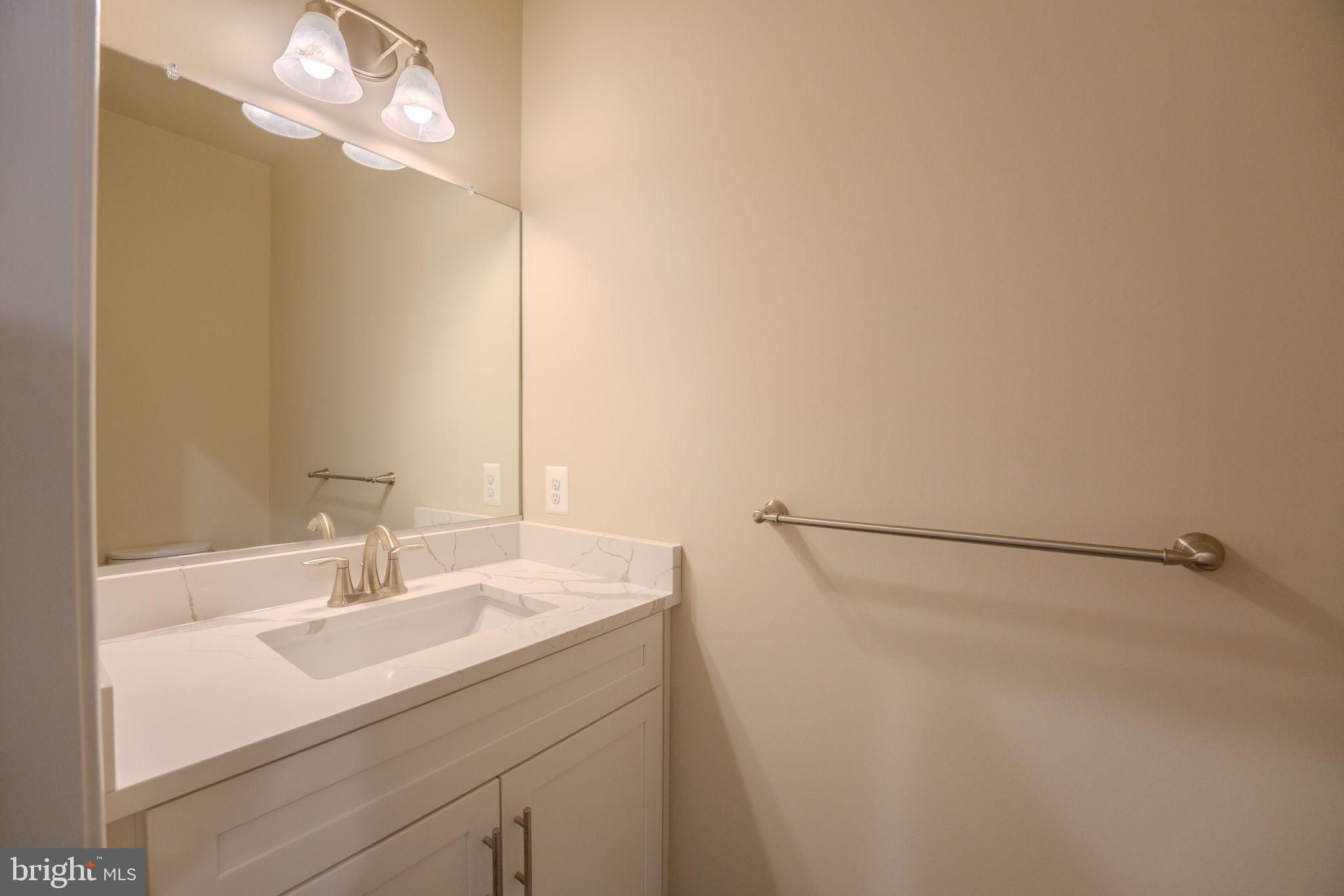 DOROLY GARDENS - Residential