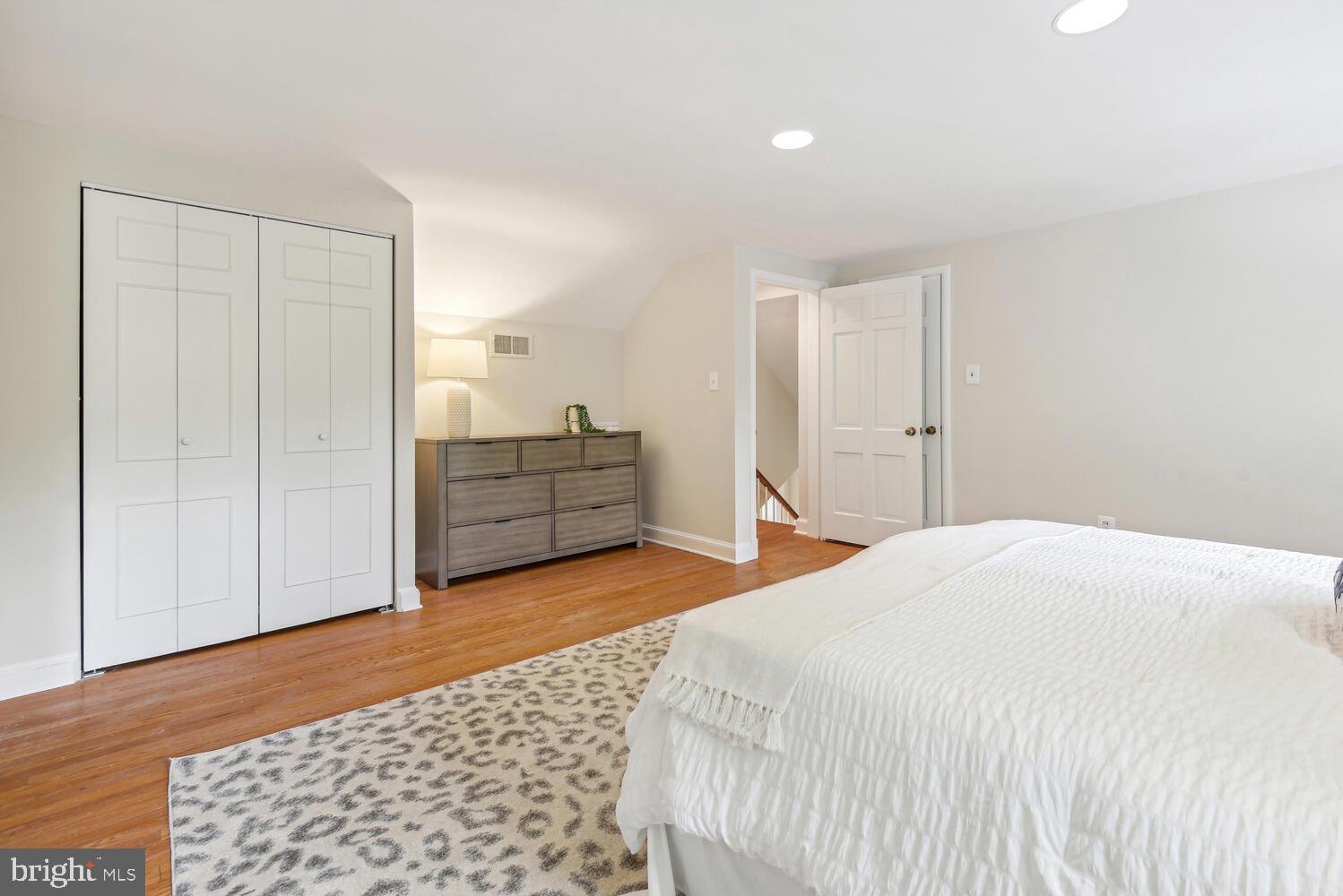 SPRINGFIELD - Residential