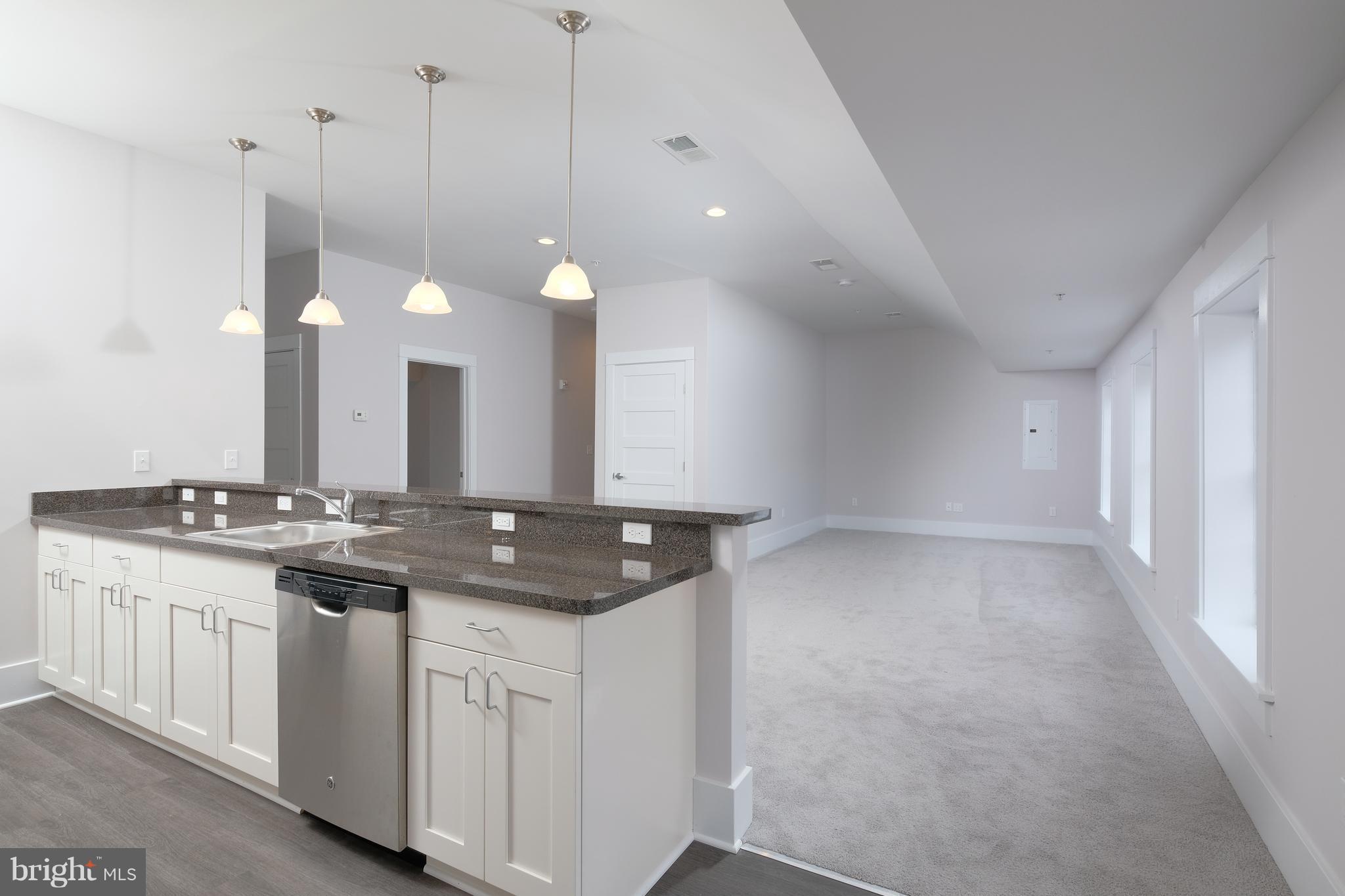 HISTORIC DISTRICT - Residential Lease