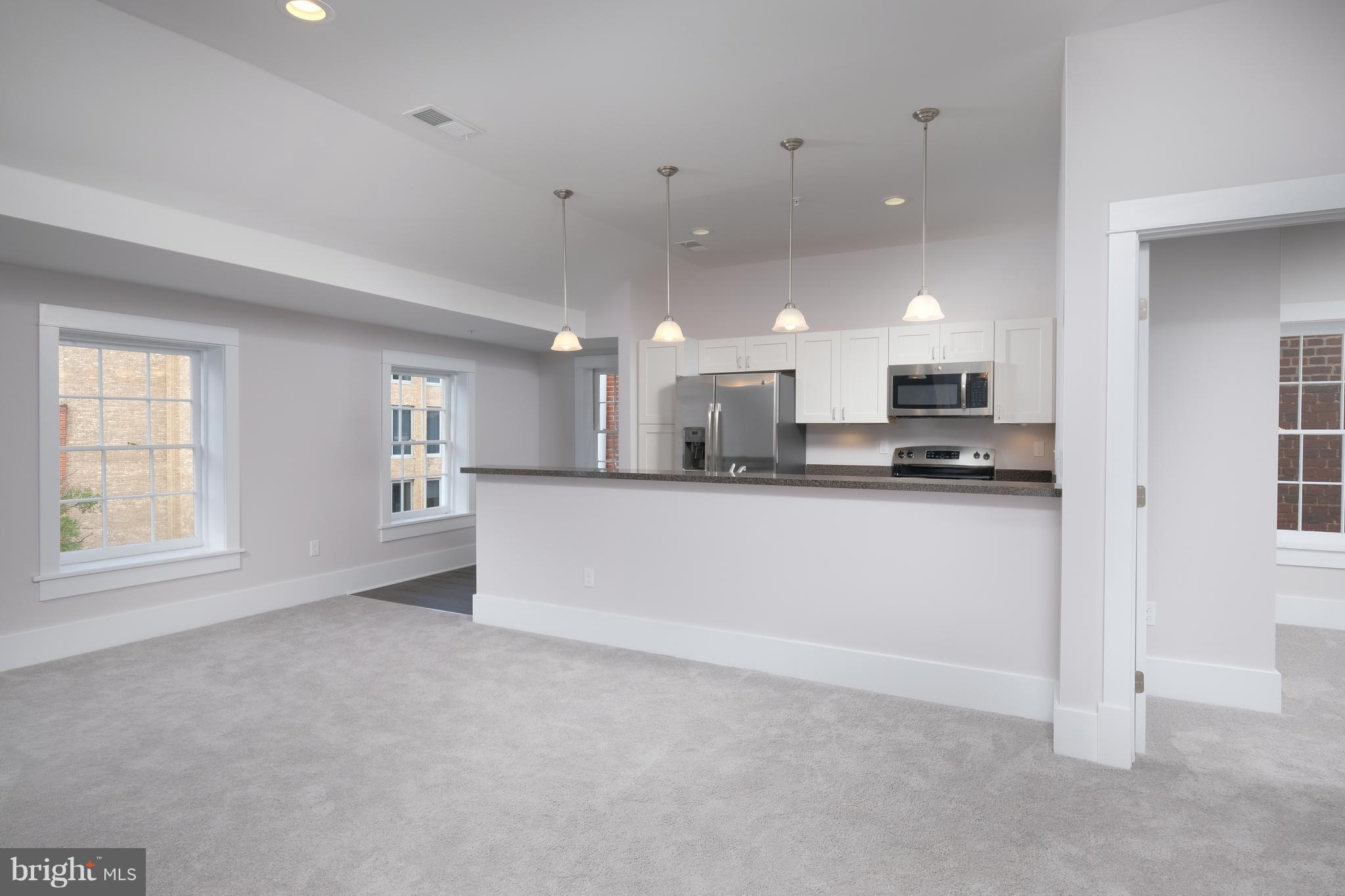 HISTORIC DISTRICT - Residential Lease