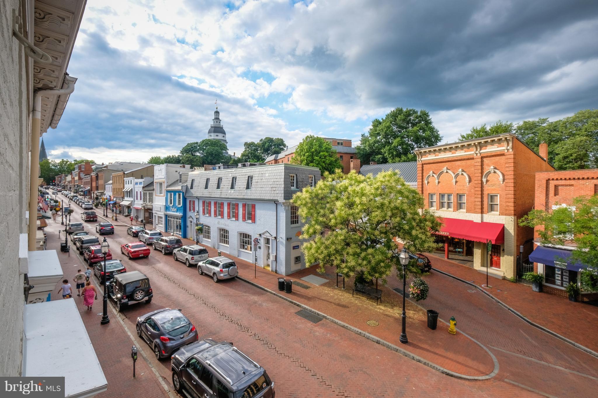 HISTORIC DISTRICT - Residential Lease