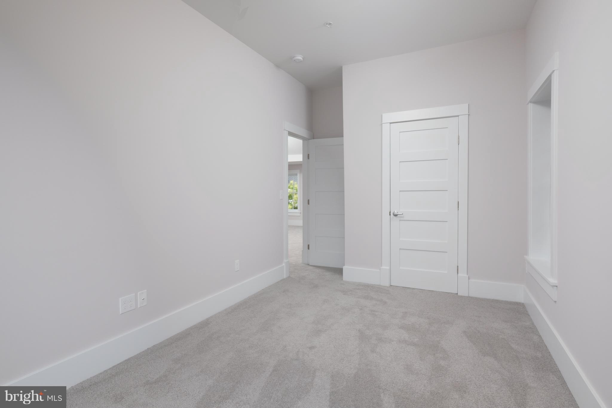 HISTORIC DISTRICT - Residential Lease