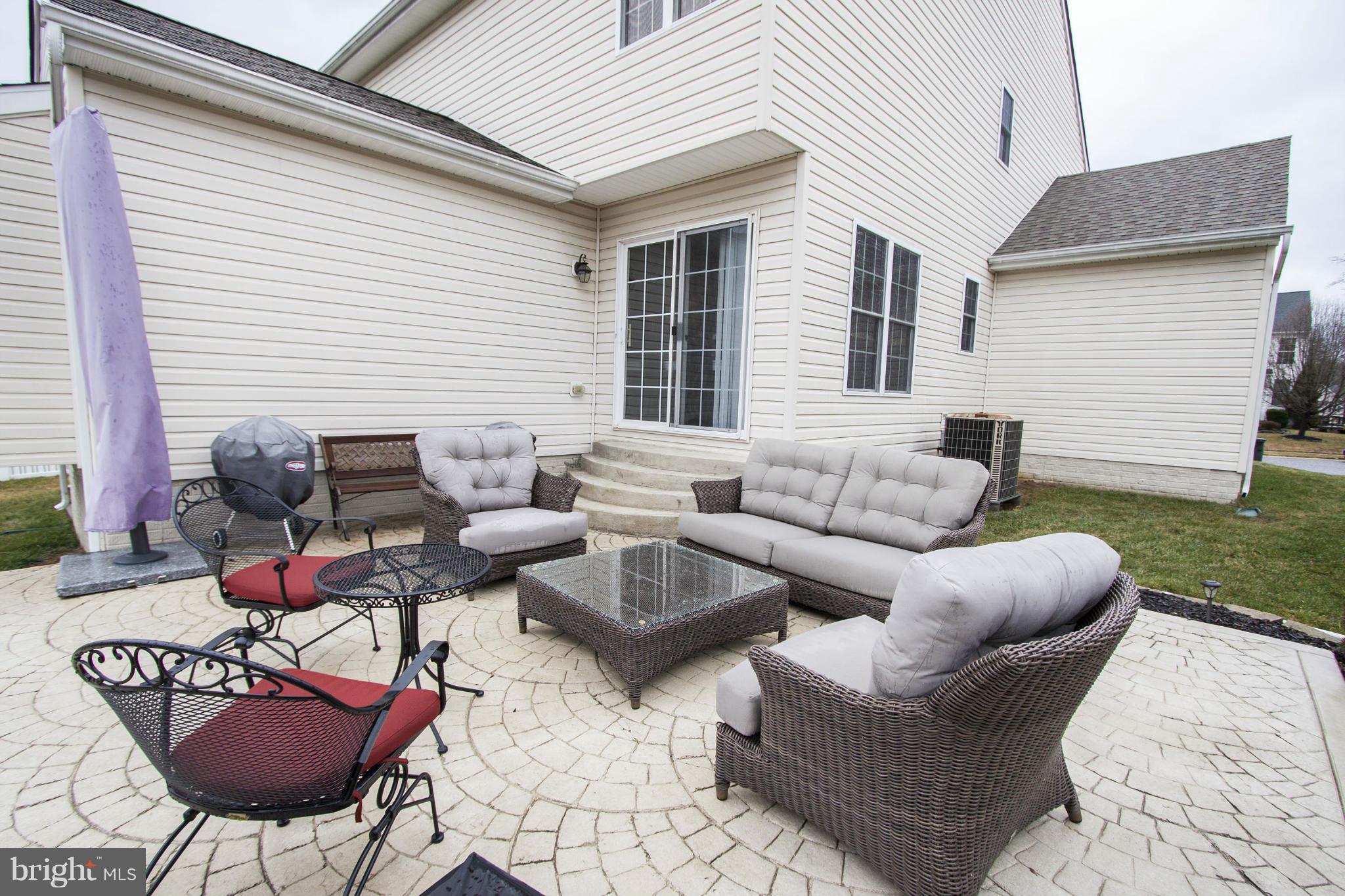 SEVEN TRAILS - Residential