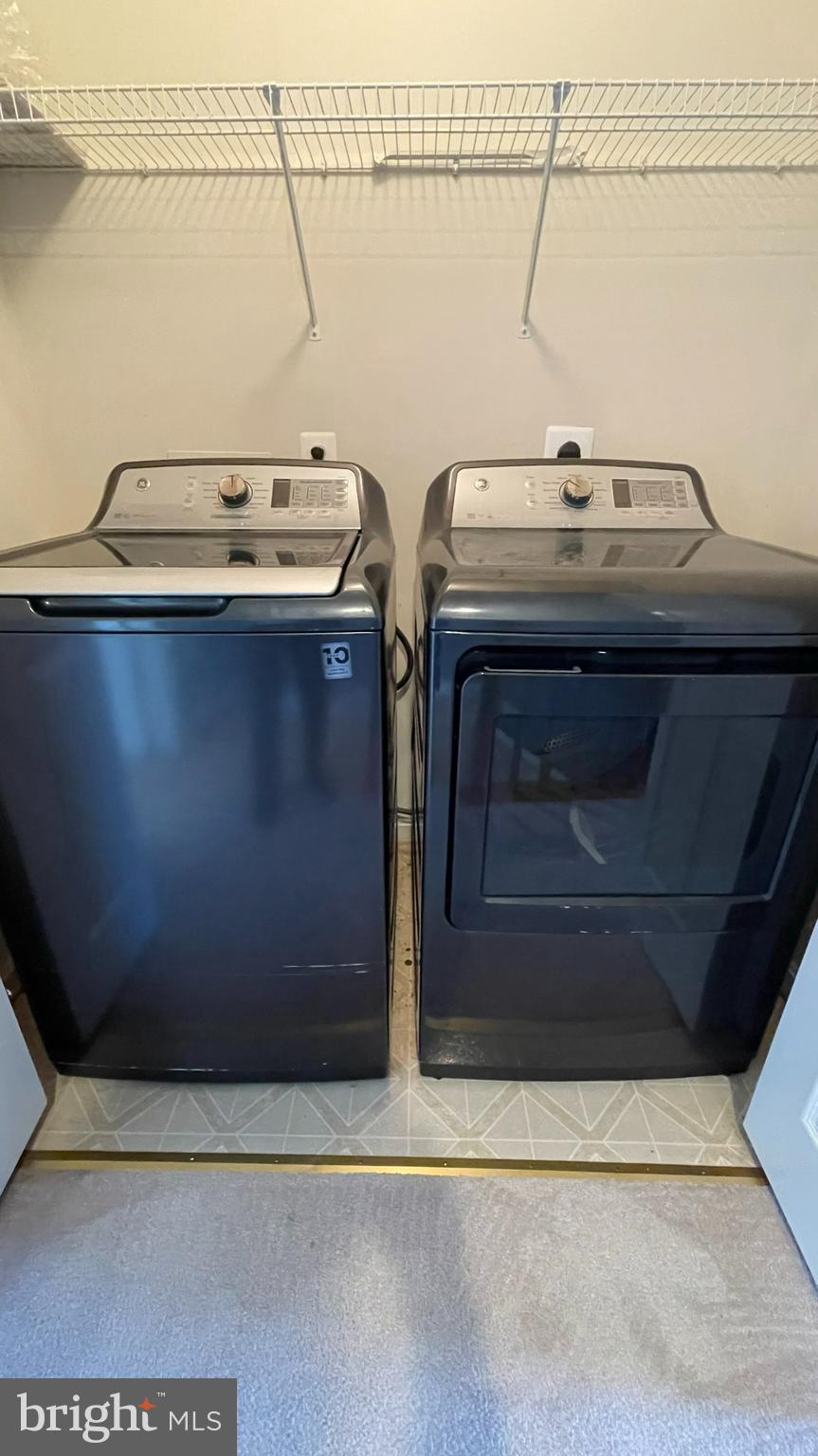 POTOMAC STATION - Residential Lease