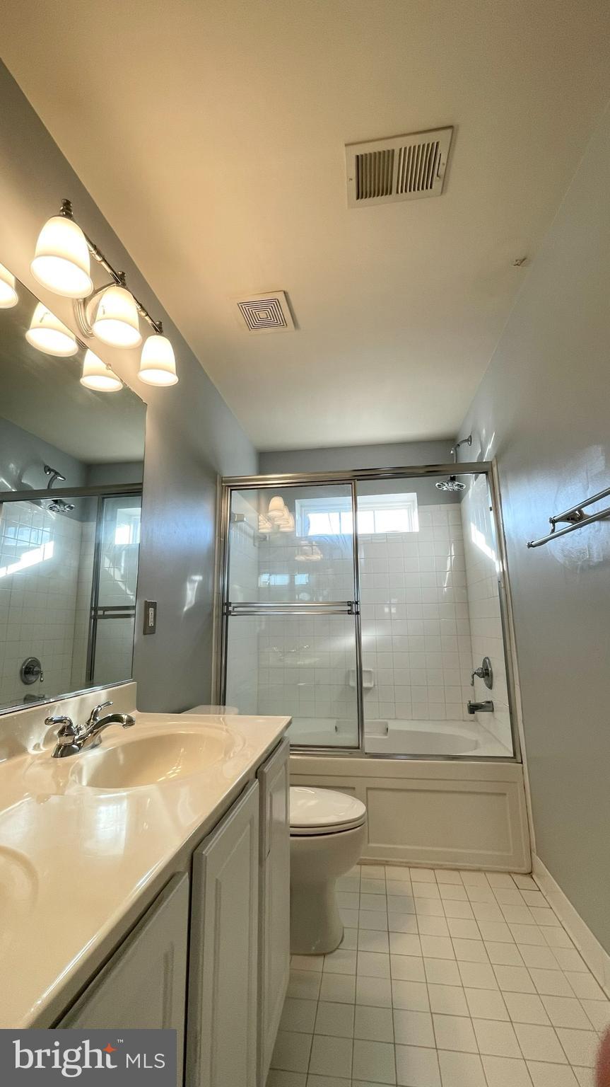 POTOMAC STATION - Residential Lease