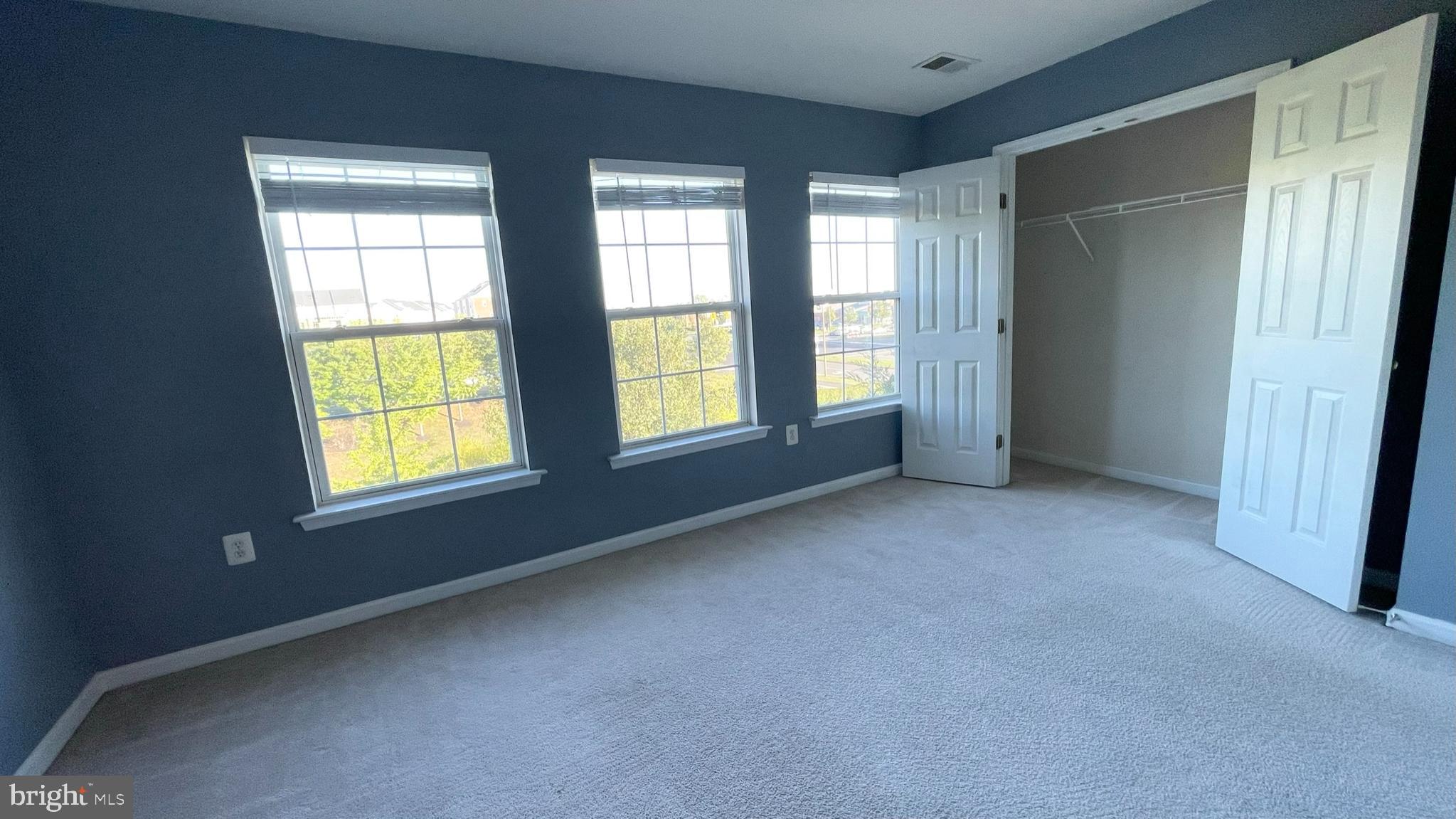 POTOMAC STATION - Residential Lease