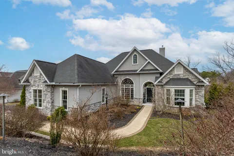 209 Ivy Hill Drive, State College, PA MLS: PACE2513870