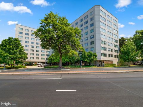 2475 VIRGINIA AVENUE NW 608 WASHINGTON DC 20037