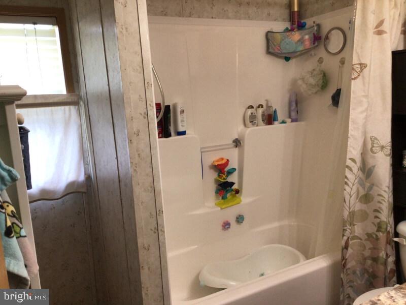 PENNWOOD CROSSING - Residential