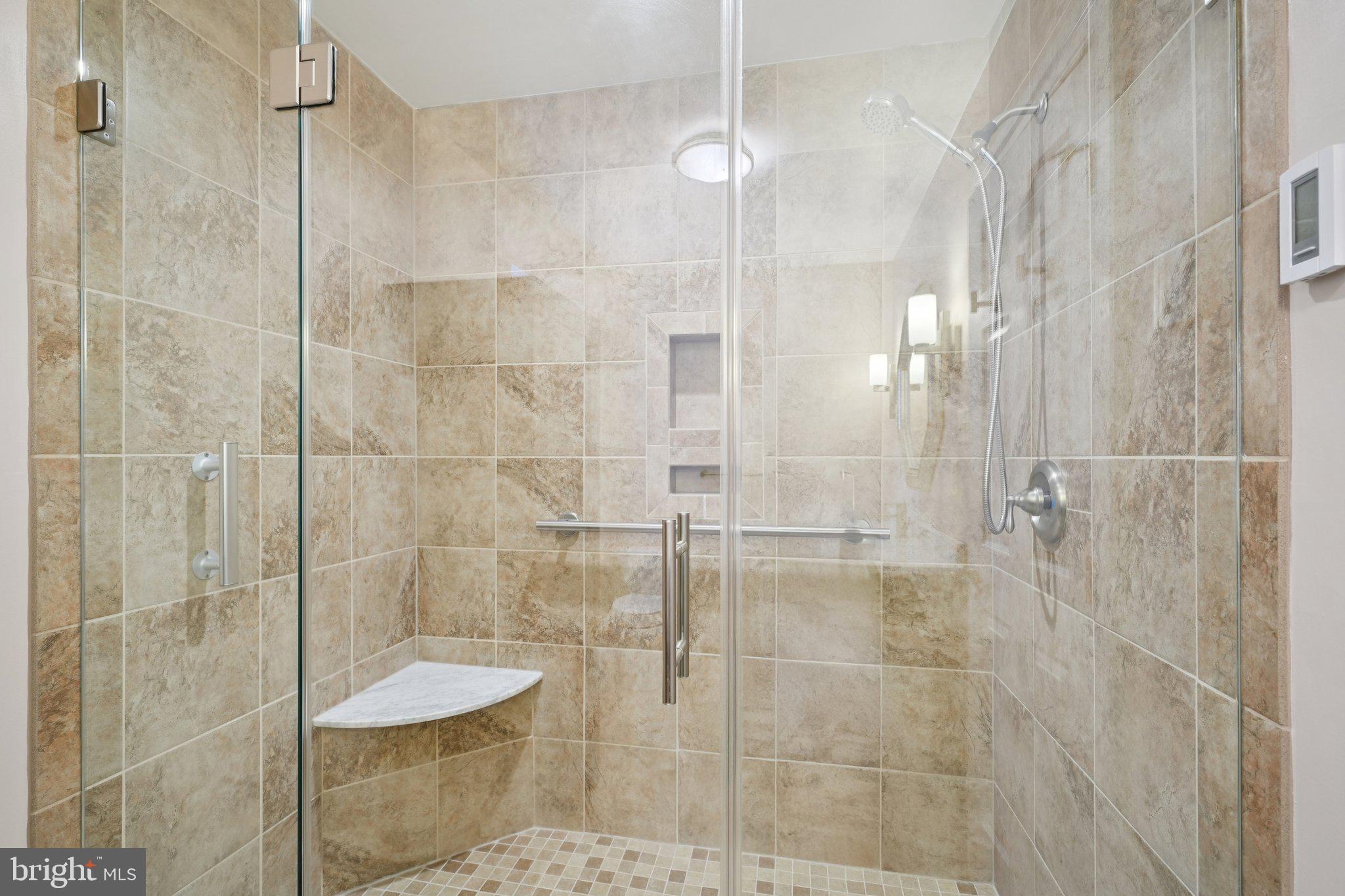 ELKINS PARK - Residential