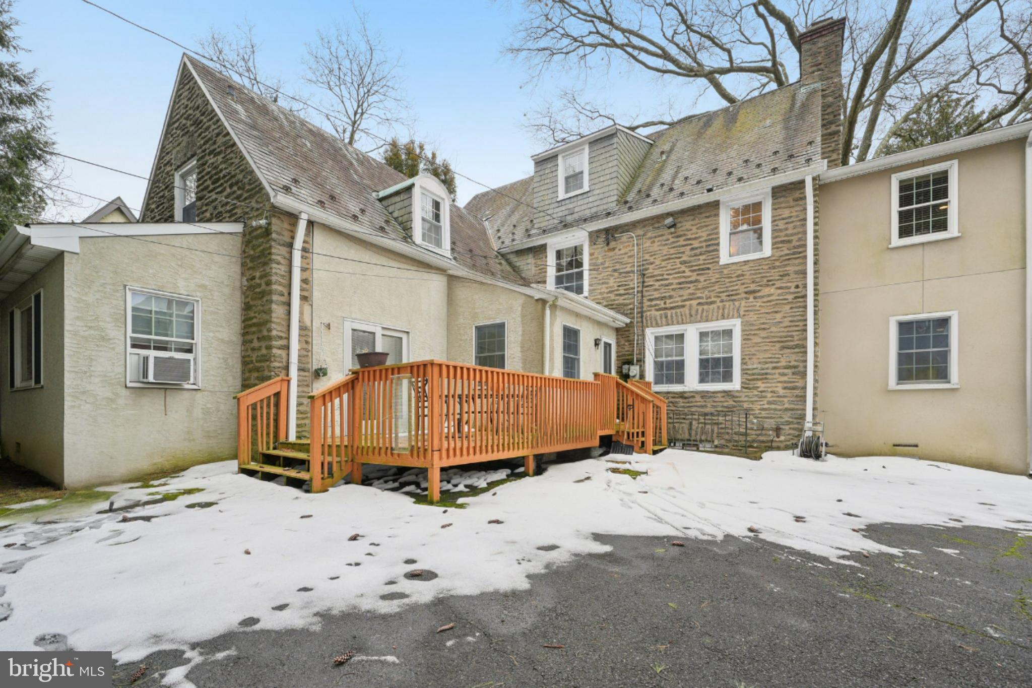 ELKINS PARK - Residential