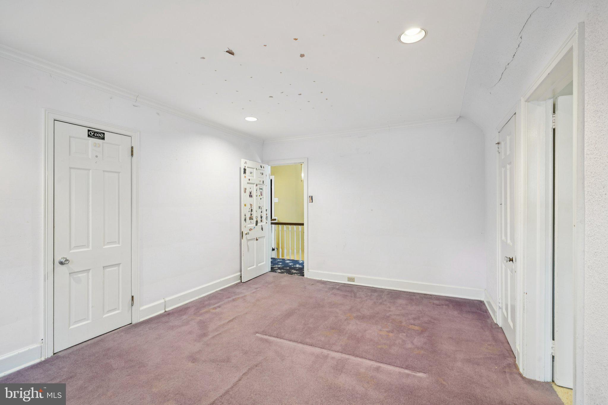 ELKINS PARK - Residential