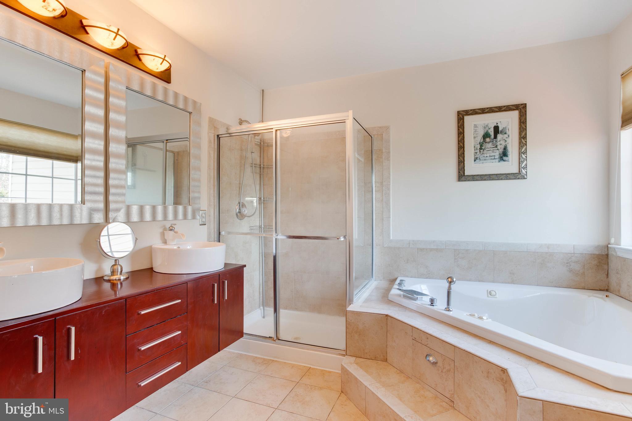 PERRYWOOD - Residential