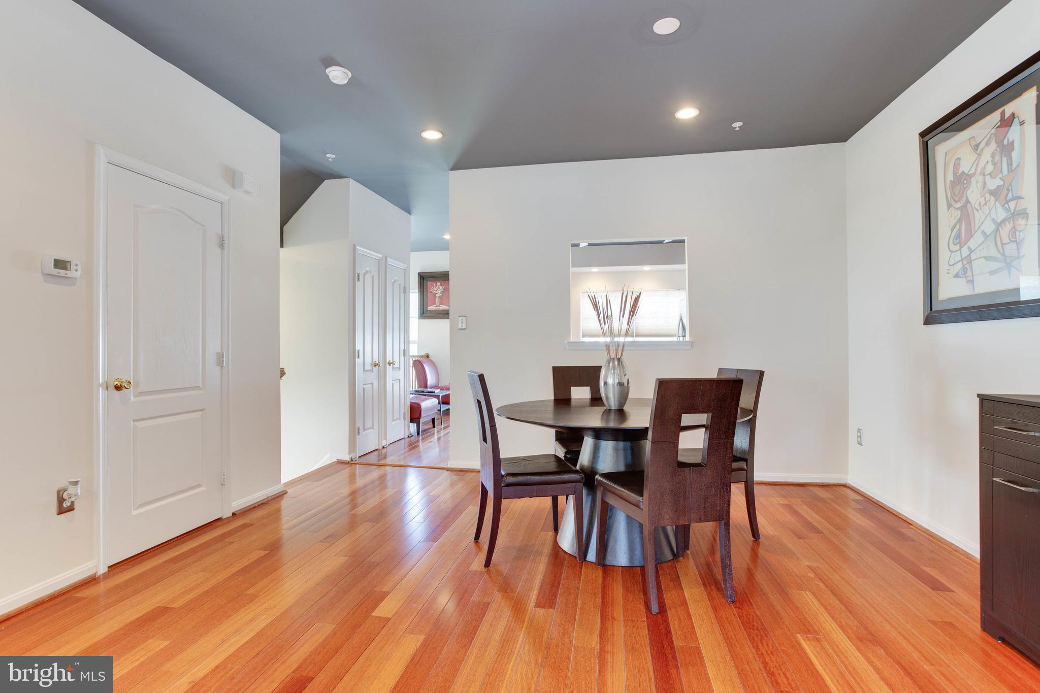 PERRYWOOD - Residential