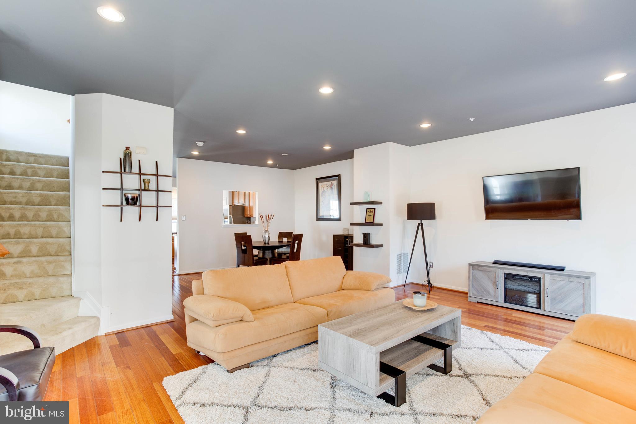 PERRYWOOD - Residential