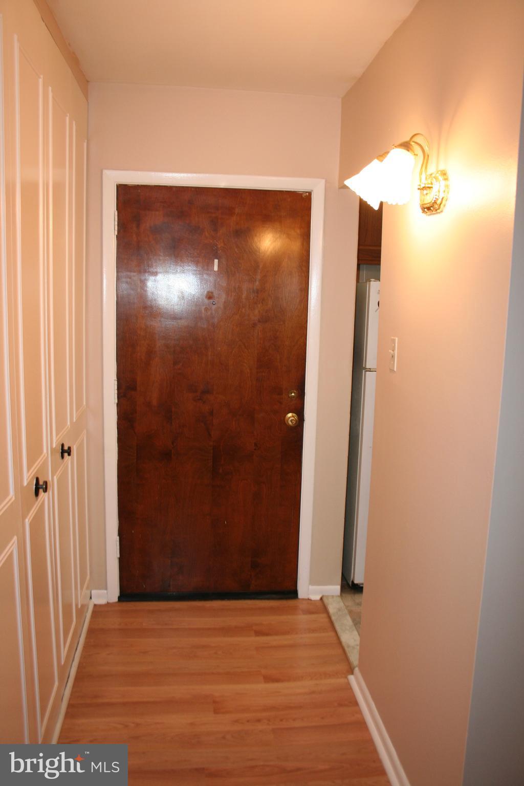 GLENHARDIE - Residential Lease