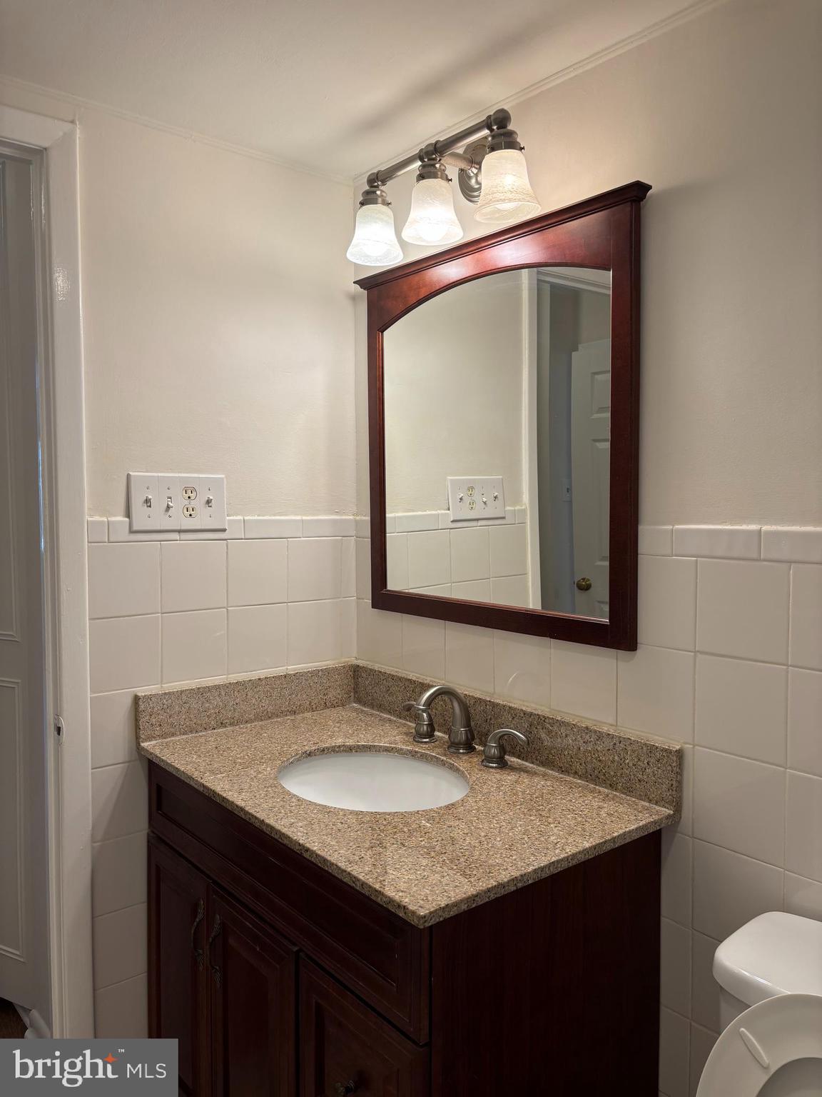 GLENHARDIE - Residential Lease