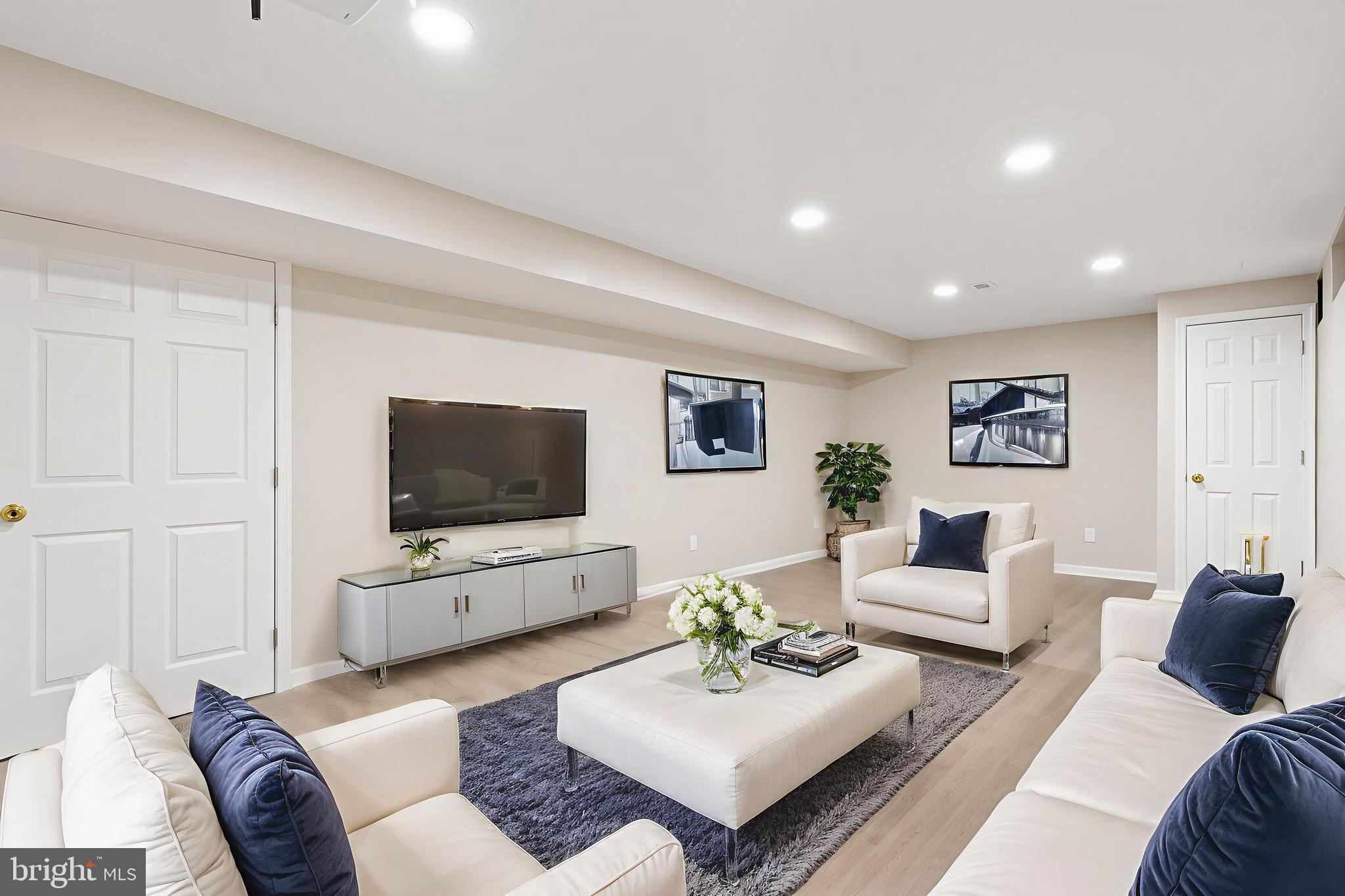 LITTLE ROCKY RUN - Residential