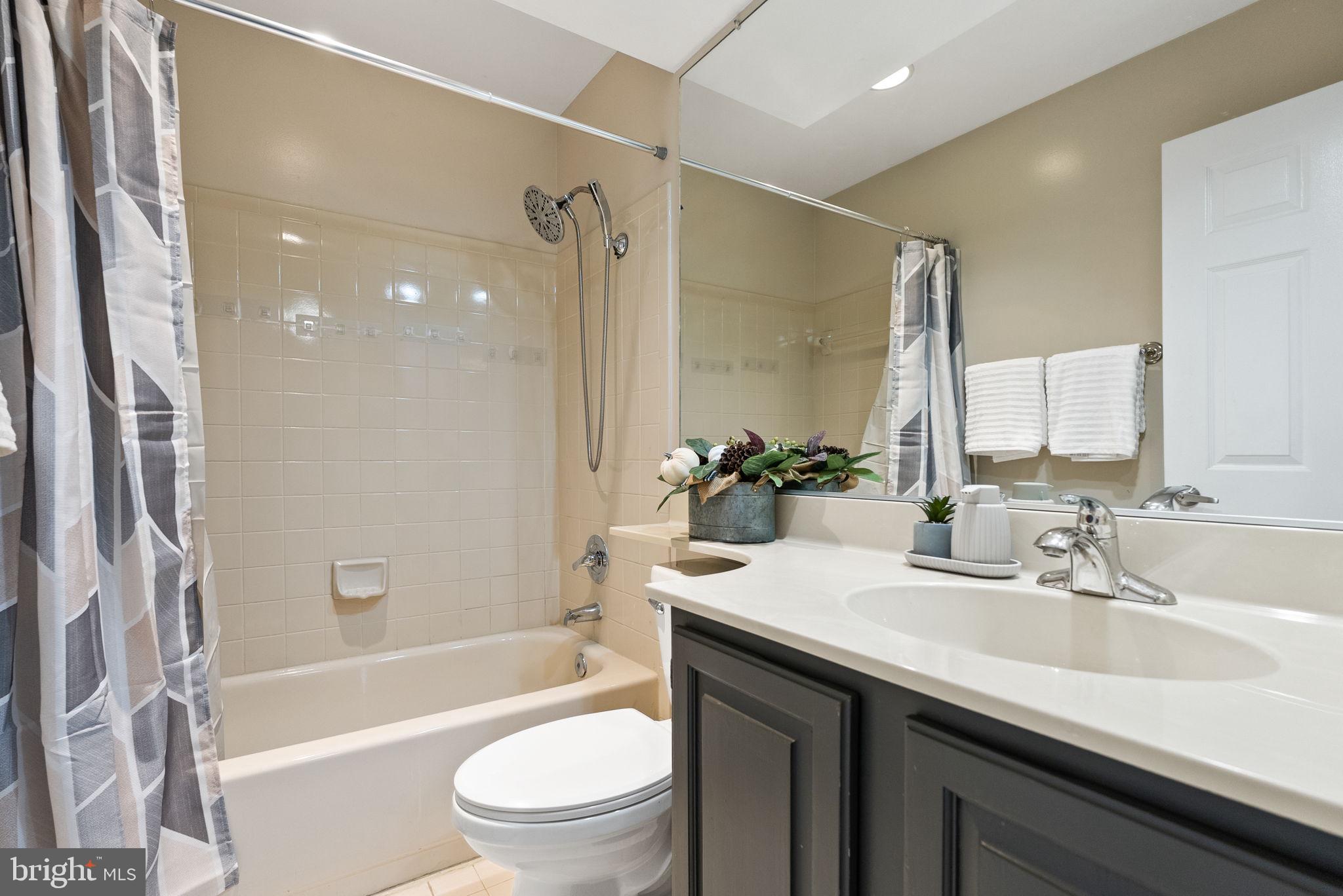 LITTLE ROCKY RUN - Residential