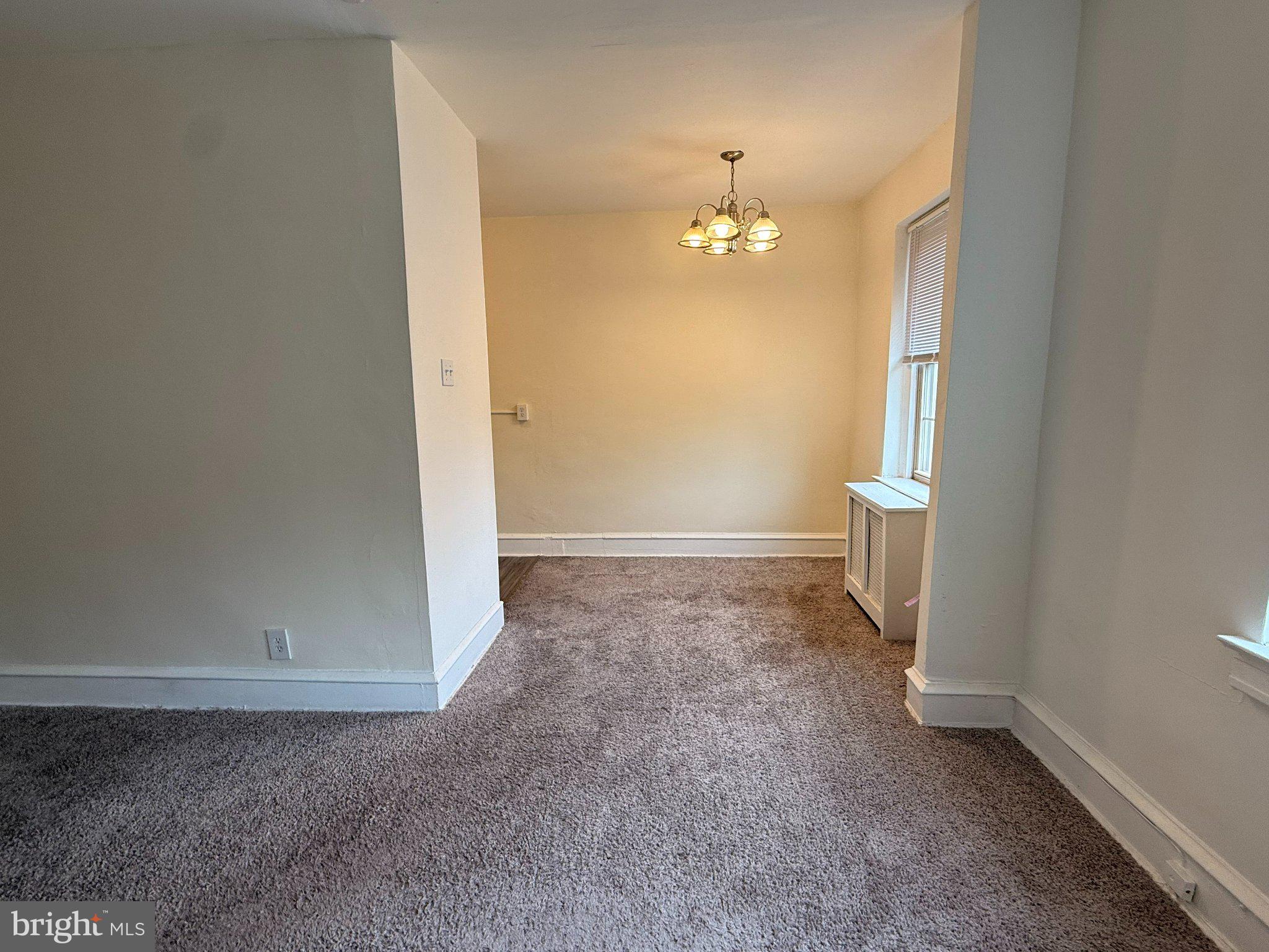 260 N WYCOMBE AVENUE 200