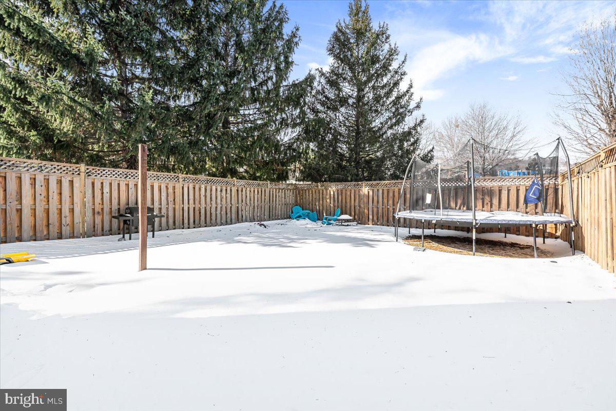 WHITTIER POND - Residential