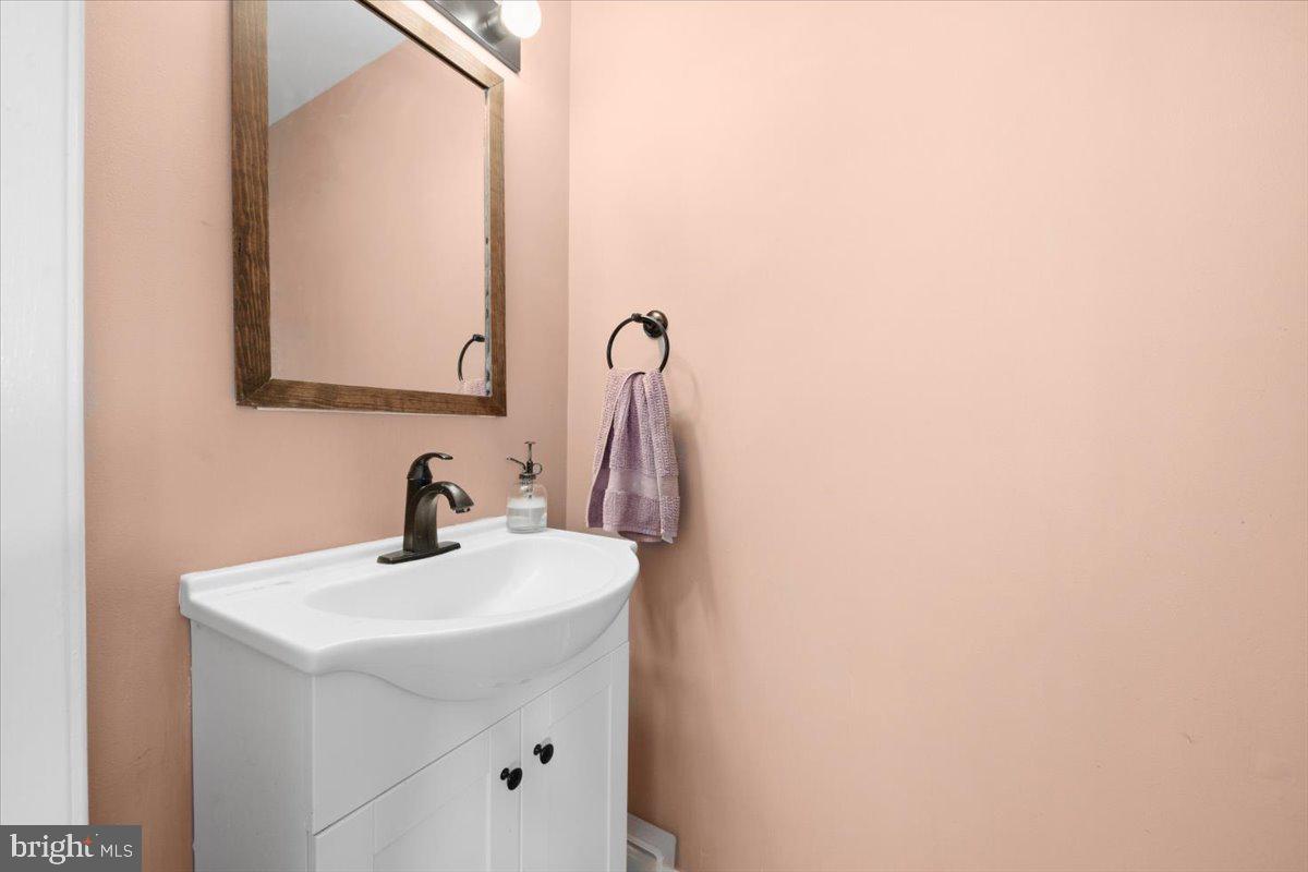 WHITTIER POND - Residential