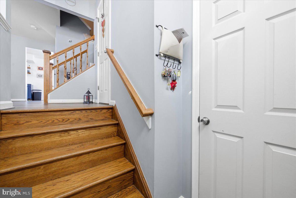 WHITTIER POND - Residential