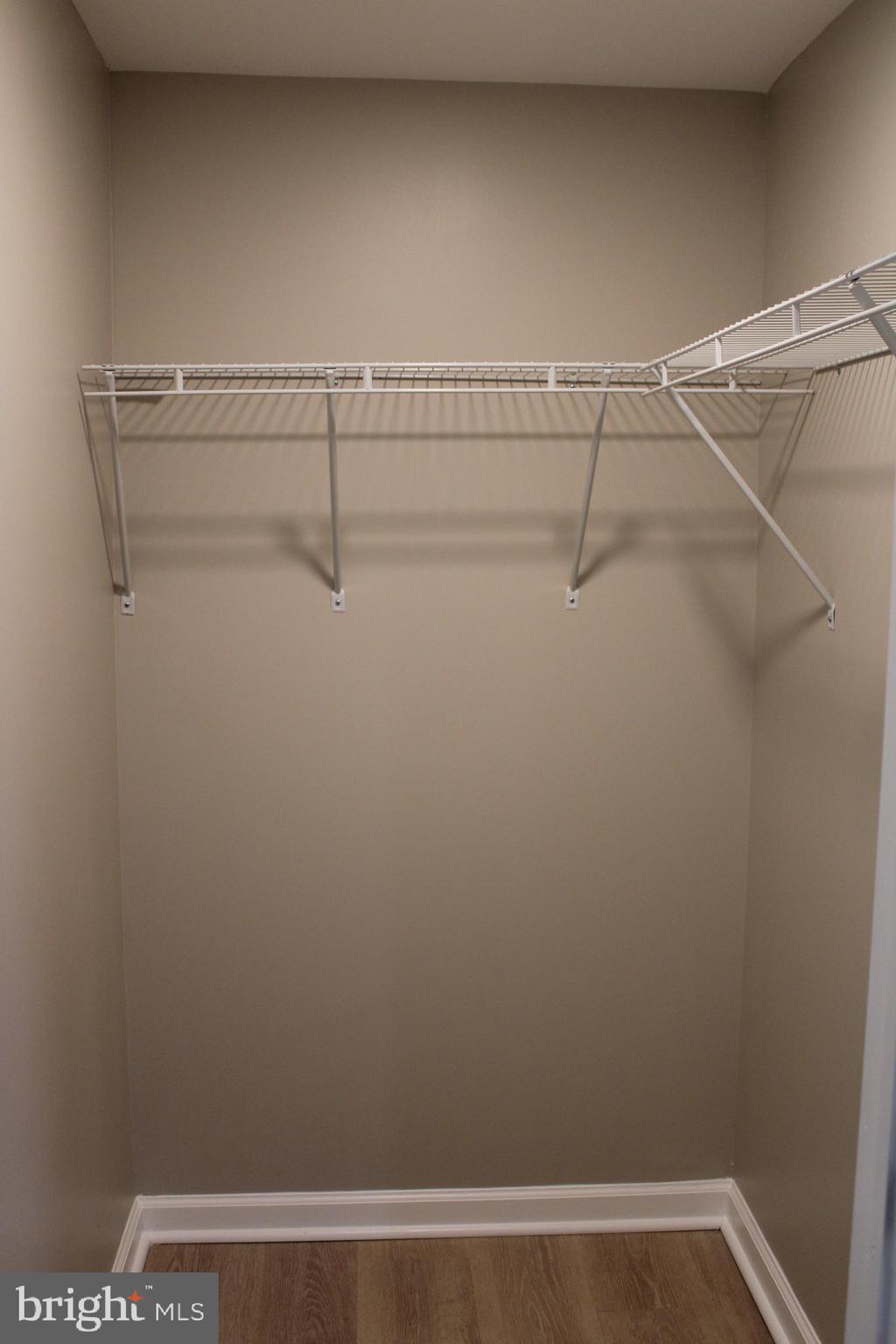 HARFORD SQUARE - Residential Lease