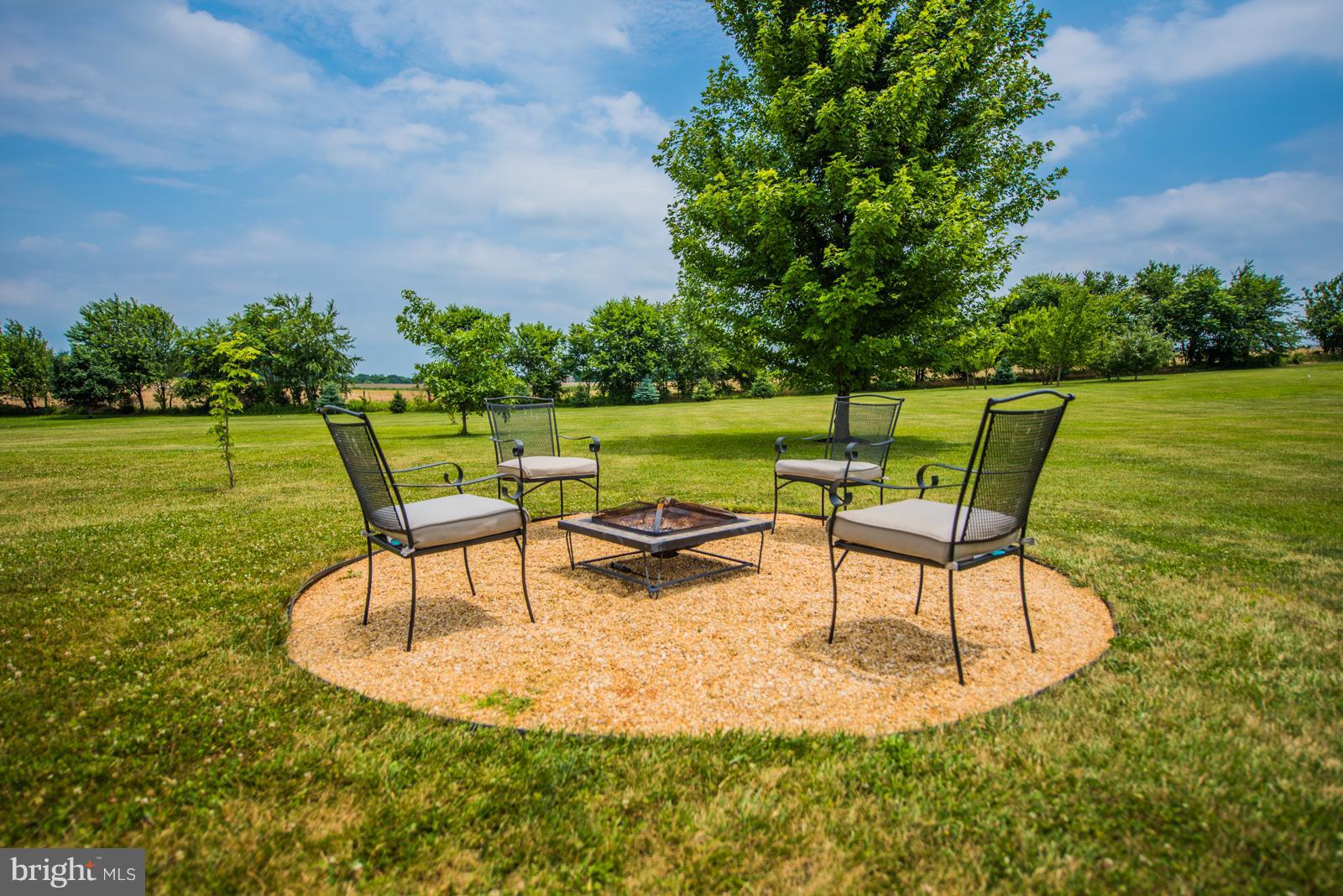 WILLOW RIDGE - Residential