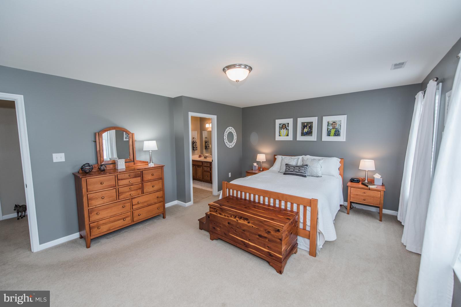 WILLOW RIDGE - Residential