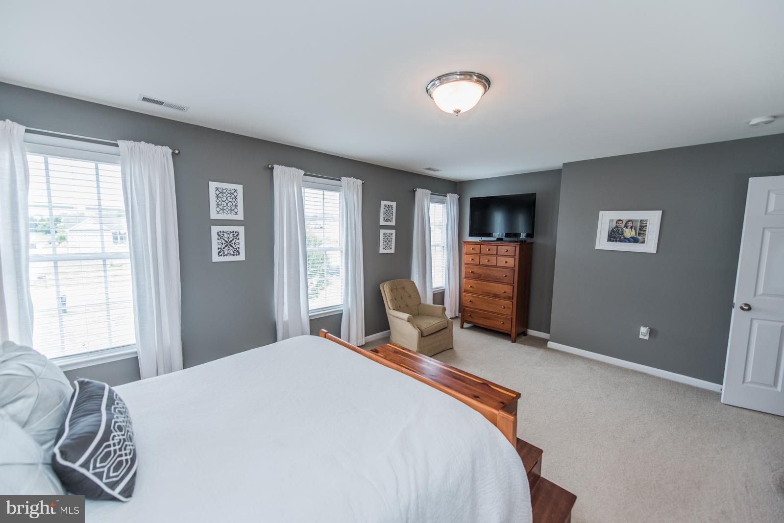 WILLOW RIDGE - Residential