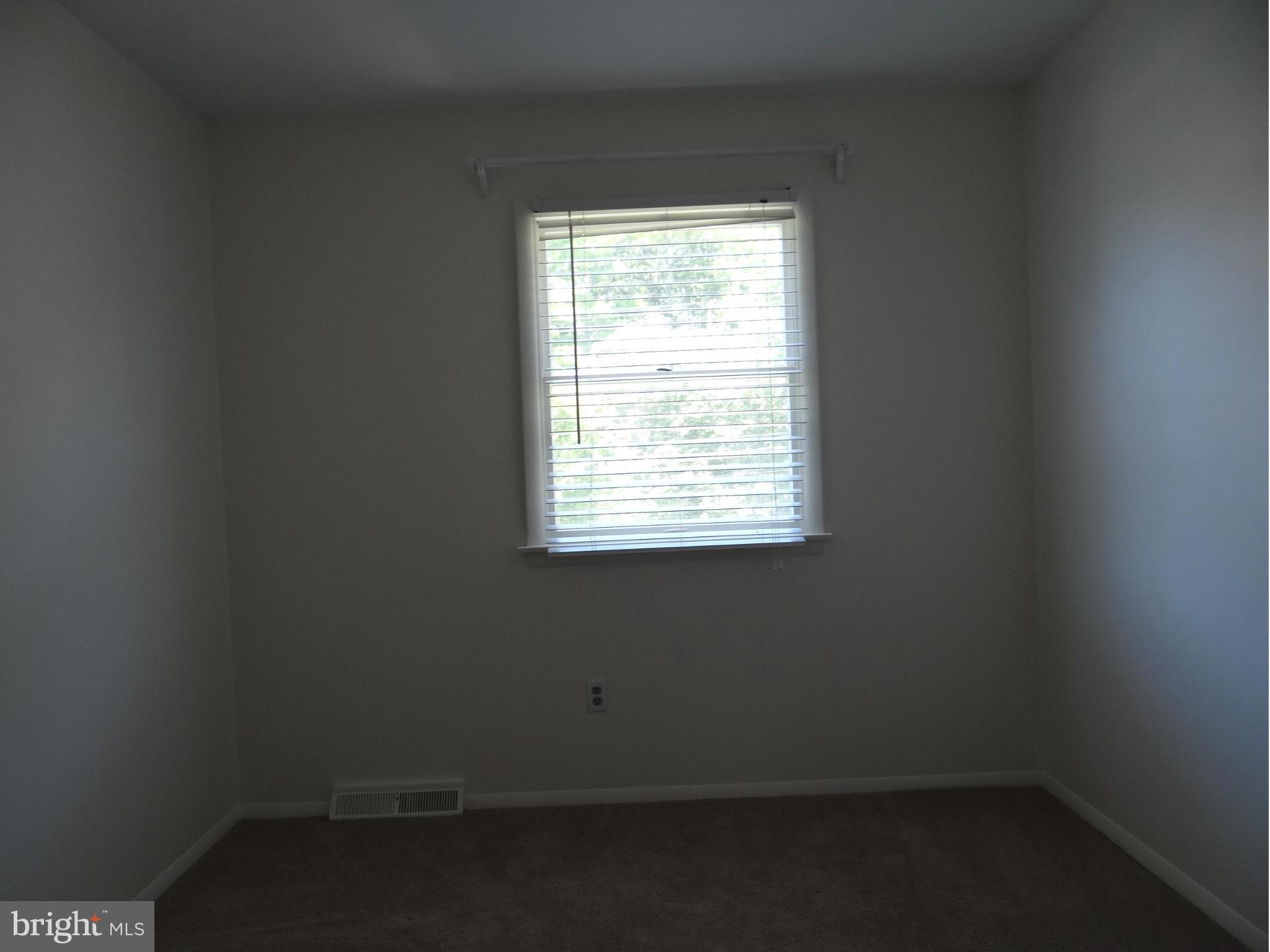 BROADWAY CONDOMINIUMS - Residential Lease