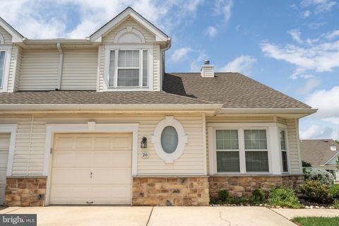 20 TITUS COURT RICHBORO PA 18954