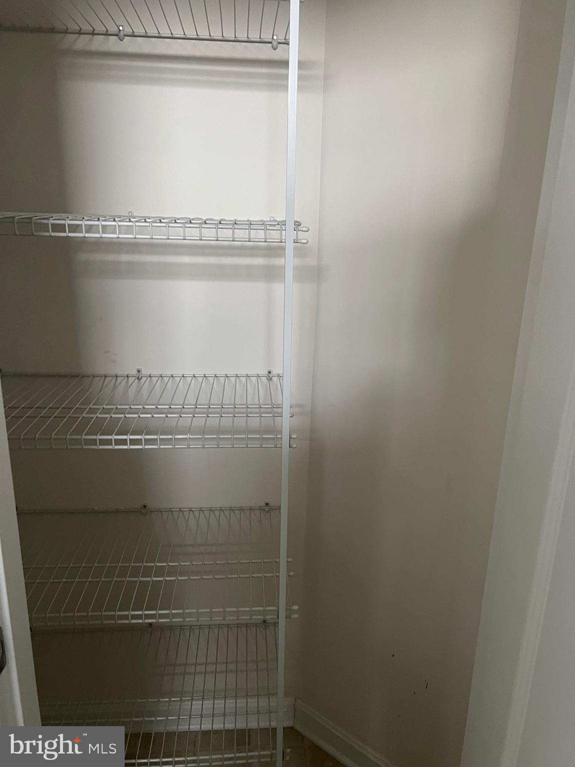 ADMIRALS LANDING - Residential Lease